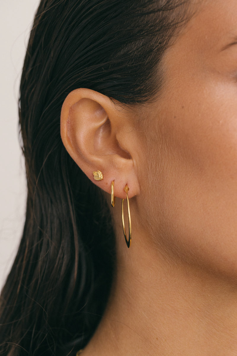 Flaming heart stud earring gold plated 